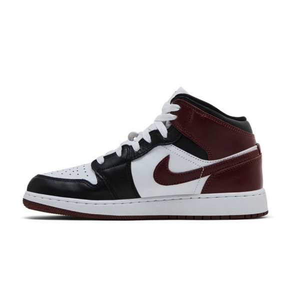 Brand New Air Jordan 1 Mid SE 'Dark Pony' Women's 7.5 Youth's 6 Sku HF3193 102 - Picture 3 of 9